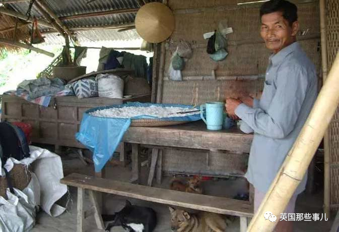 老人50年没睡觉,24小时不间断工作养家,原因至今无人知晓…