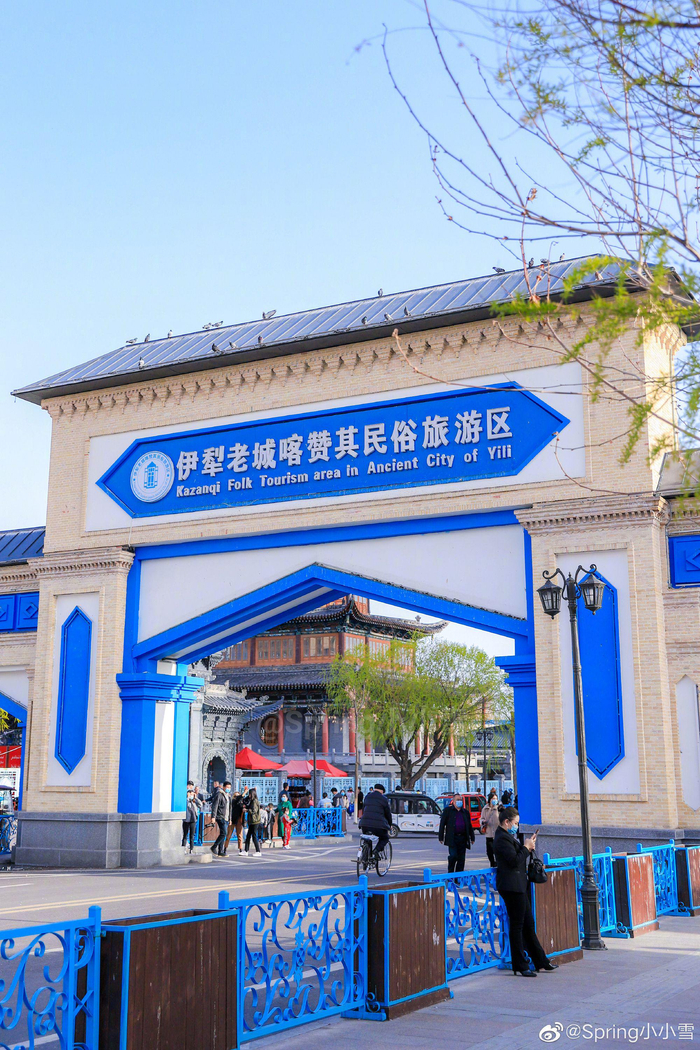 在新疆,有一种蓝,叫伊宁蓝!|伊犁哈萨克自治州|新疆维吾尔自治区|伊犁|民俗|老城_新浪新闻