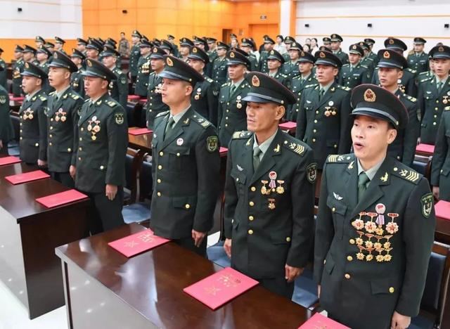 军士选晋新动向,晋高级容易了|三级军士长_新浪新闻