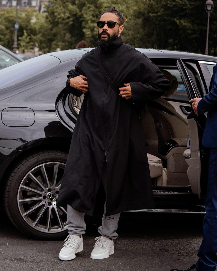入职adidas将近三年,jerrylorenzo终于交作业了.