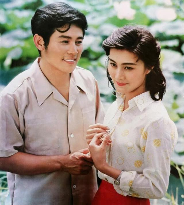 昔日北影厂花 气质比方舒冷艳 人美戏好却未大红 丈夫也曾是帅气男星