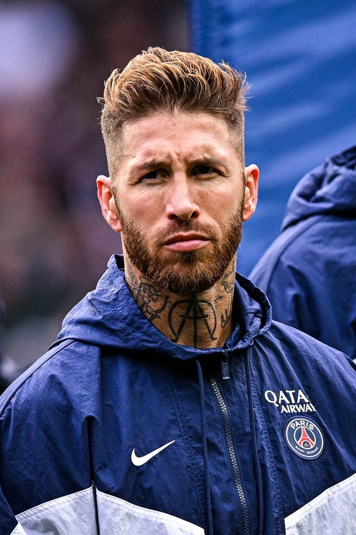 塞尔吉奥·拉莫斯|约尔迪·阿尔巴|塞尔吉奥·布斯克茨_新浪新闻