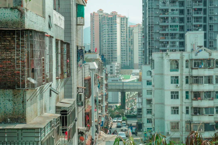（深圳城中村 来源：网络）