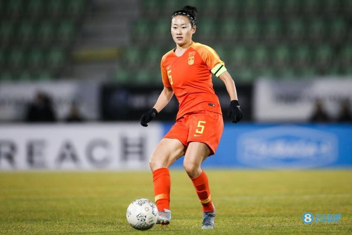 媒体人:吴海燕回归随中国女足出战世界杯,9号球衣将有新主人