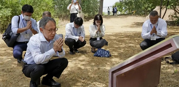 冲绳知事来北京,显然是来办大事的,那么琉球复国有戏吗?|日本|丹尼|琉球_新浪新闻