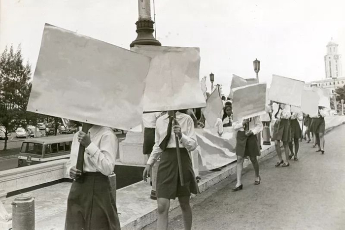 Kiri Dalena，《被涂掉的口号》，2008-2016年，菲律宾