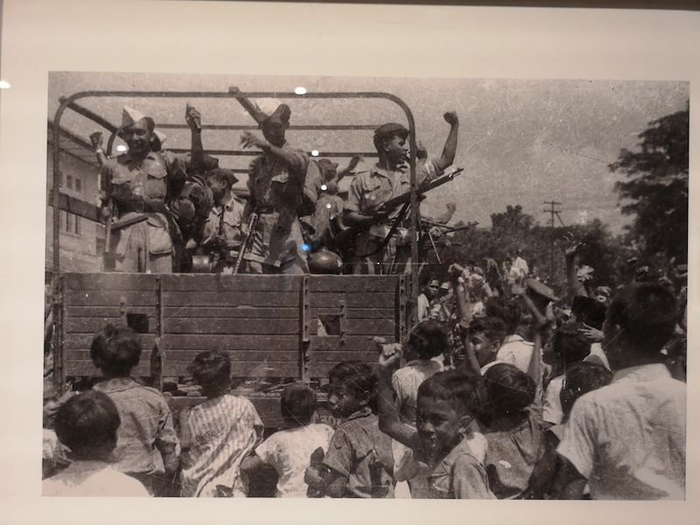 阿莱克斯•门杜，《被荷兰军队阻止进入雅加达的人民军》，1946年，印尼，ANTARA-IPPHOS 藏