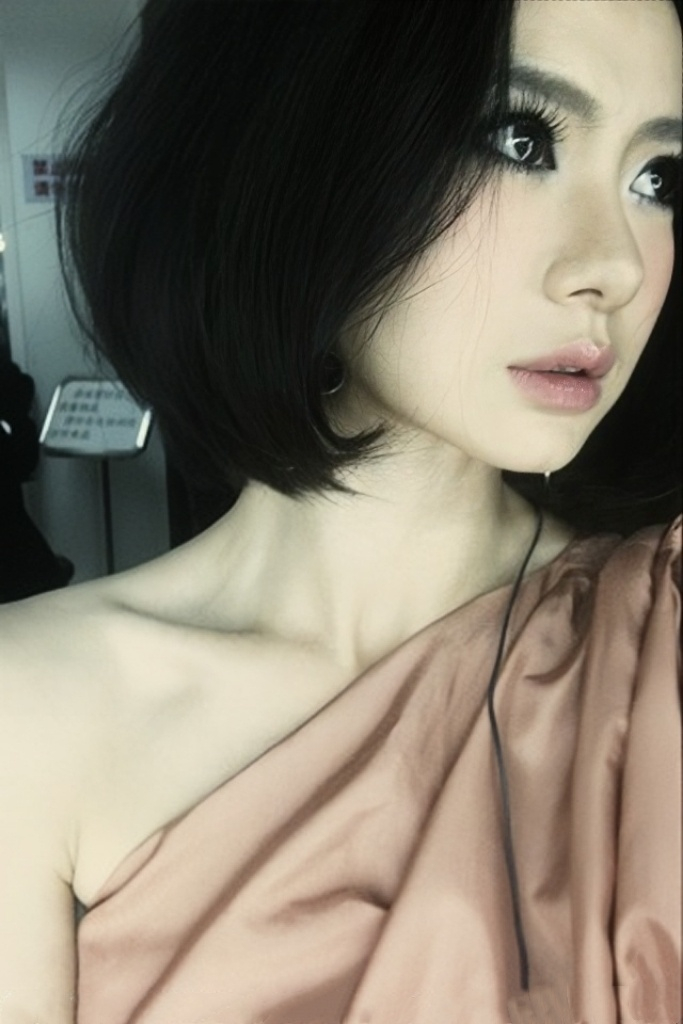 一些戚薇早期照片