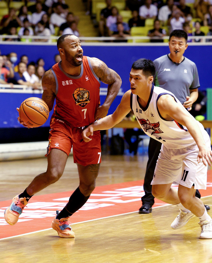 篮球全国男子篮球联赛石家庄翔蓝胜武汉锟鹏