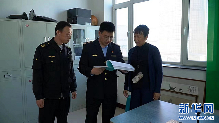 图为沈阳市于洪区干部到联系服务的企业调研。受访单位供图