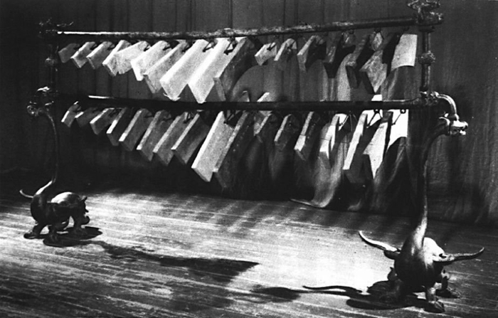 图19 曾侯乙编磬