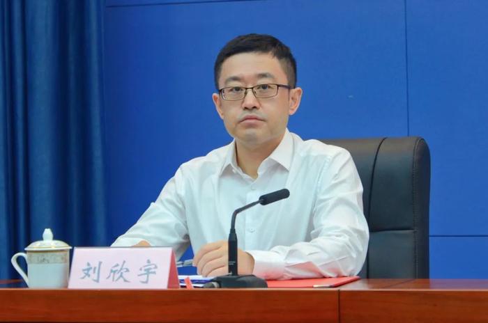 刘欣宇介绍有关情况  龚皓月 摄