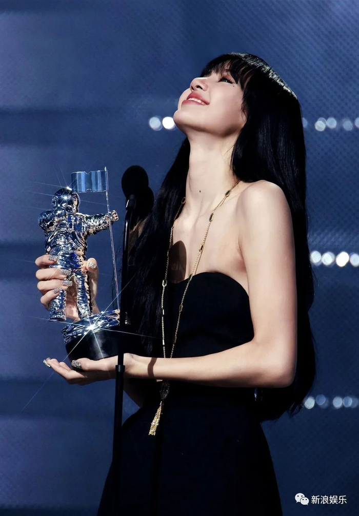 最腥风血雨的95花,还在争top|blackpink|jennie_新浪新闻