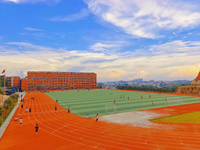 西校区运动场