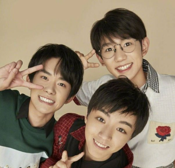 网传tfboys演唱会二代和三代都会去……|演唱会|tfboys_新浪新闻