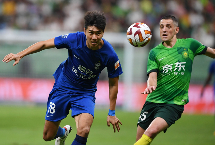 足球——中超:北京国安平武汉三镇|张晨|北京国安|中超_新浪新闻