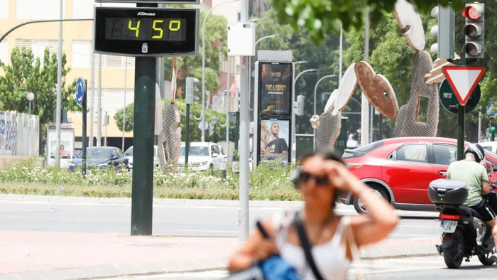 ▲西班牙部分地区的气温达到了45摄氏度