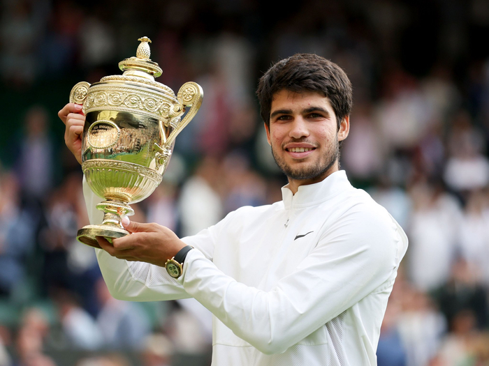 网球——温网:阿尔卡拉斯夺得男单冠军|阿尔卡拉斯|网球|温网_新浪