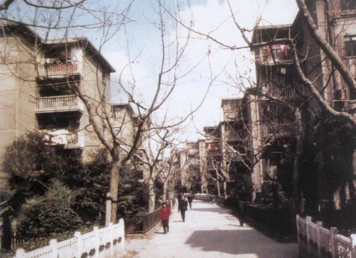 1980年代，蕃瓜弄小区。