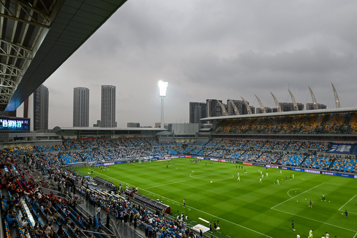 时隔十年,天津泰达足球场再迎国内顶级联赛|天津泰达|深圳队|中超