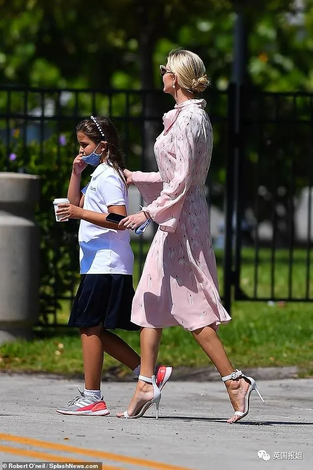 超模小kk生二胎!