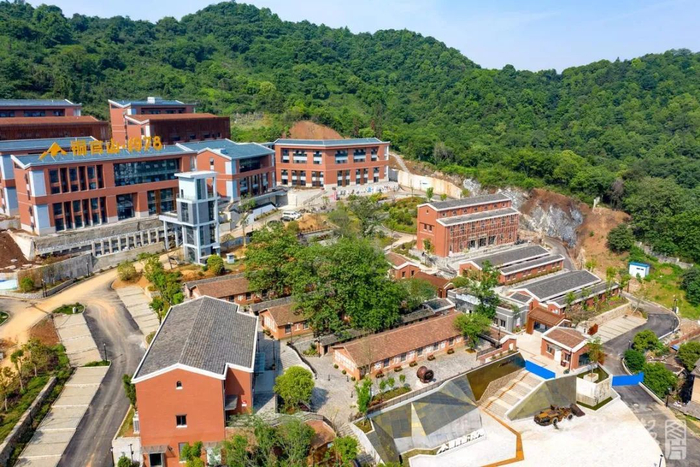 铜陵市“铜官山·1978”文创园。温沁 摄