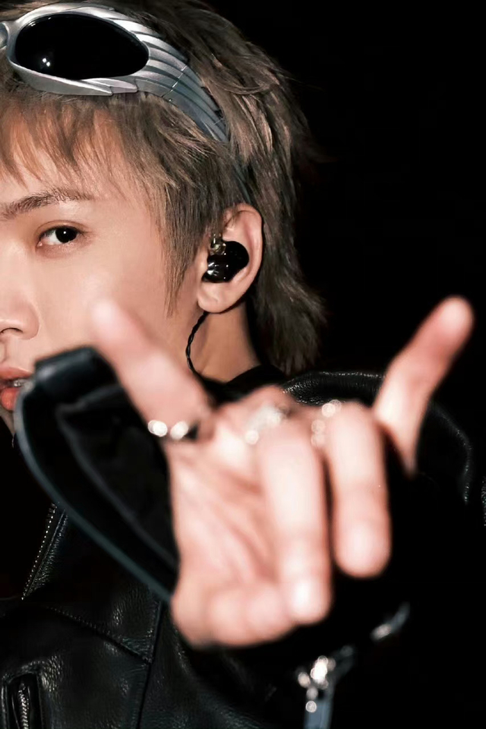 谢锐韬|seventeen_新浪新闻