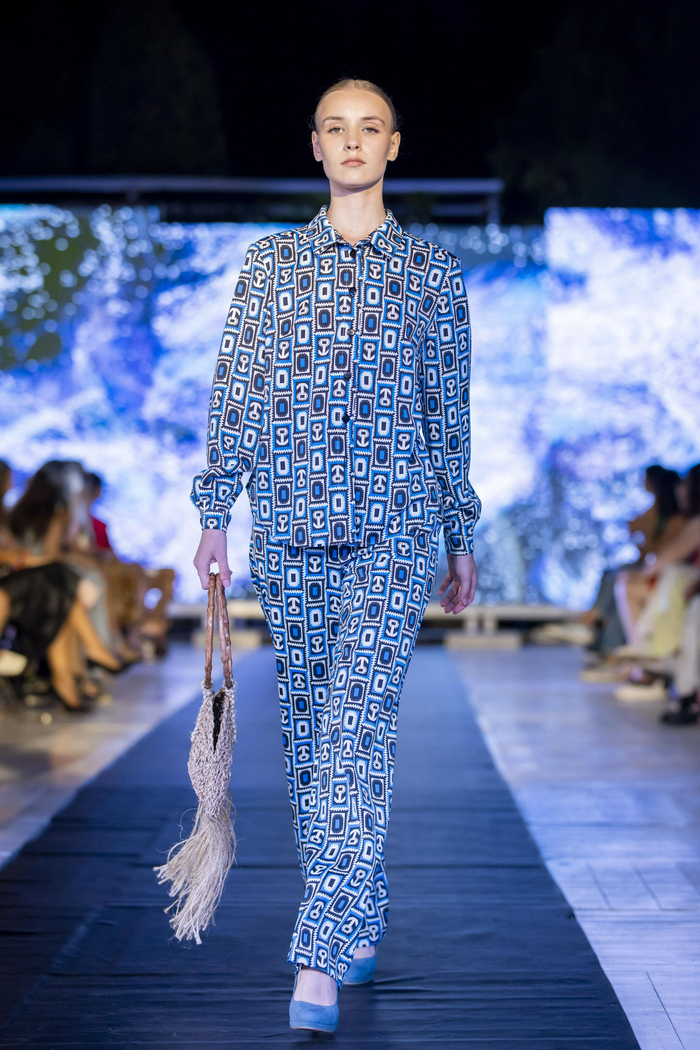 摩尔多瓦夏季时装秀|时装秀_新浪新闻