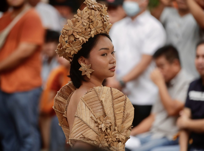 菲律宾举行睡莲节|睡莲|菲律宾|服饰_新浪新闻