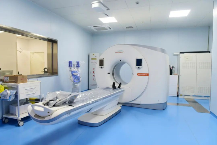       北京怀柔医院二期医学影像科     