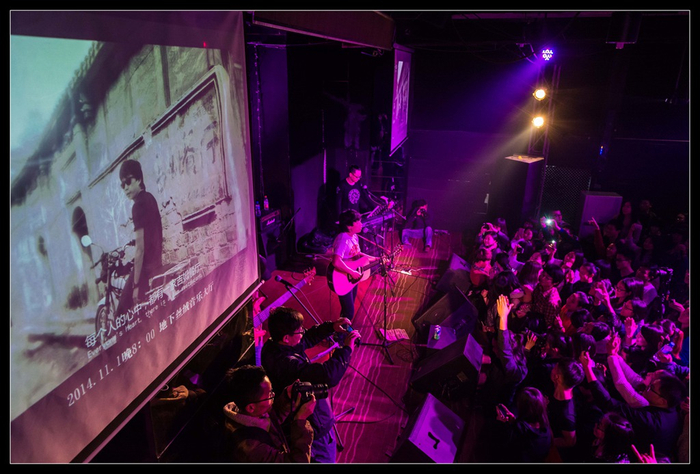 “地下丝绒”Live House的演出现场。图片来源：受访者韩志强