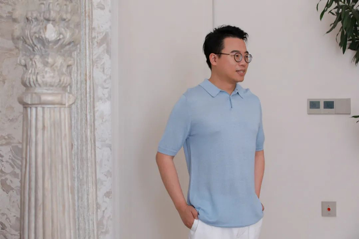 ③典雅黑：显瘦不挑人