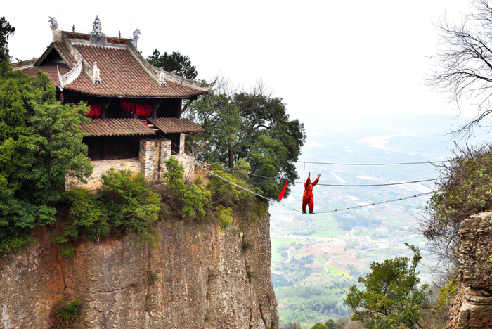 李白老家今年比盛唐长安还火