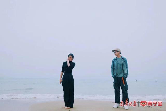 壮藏和她的爱人（《消失的她》电影海报设计师）