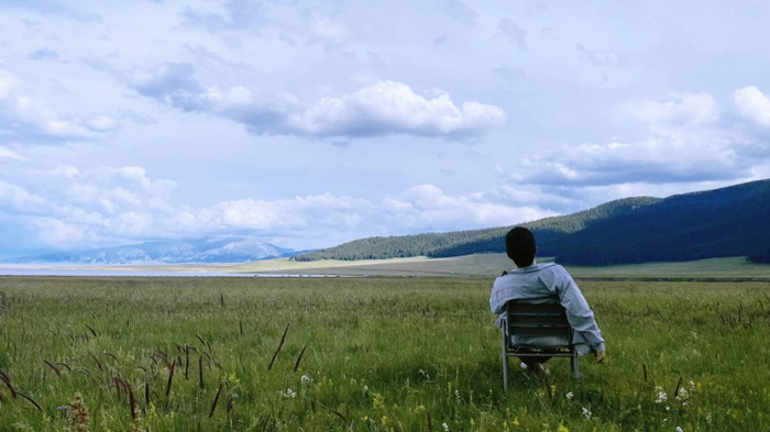 老韩为游客在赛里木湖拍摄的照片 受访者供图