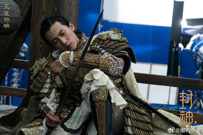封神里的比伯侯，乔家的儿女里的戚成钢，乔四美严选|严选|乔家|比伯_新浪新闻