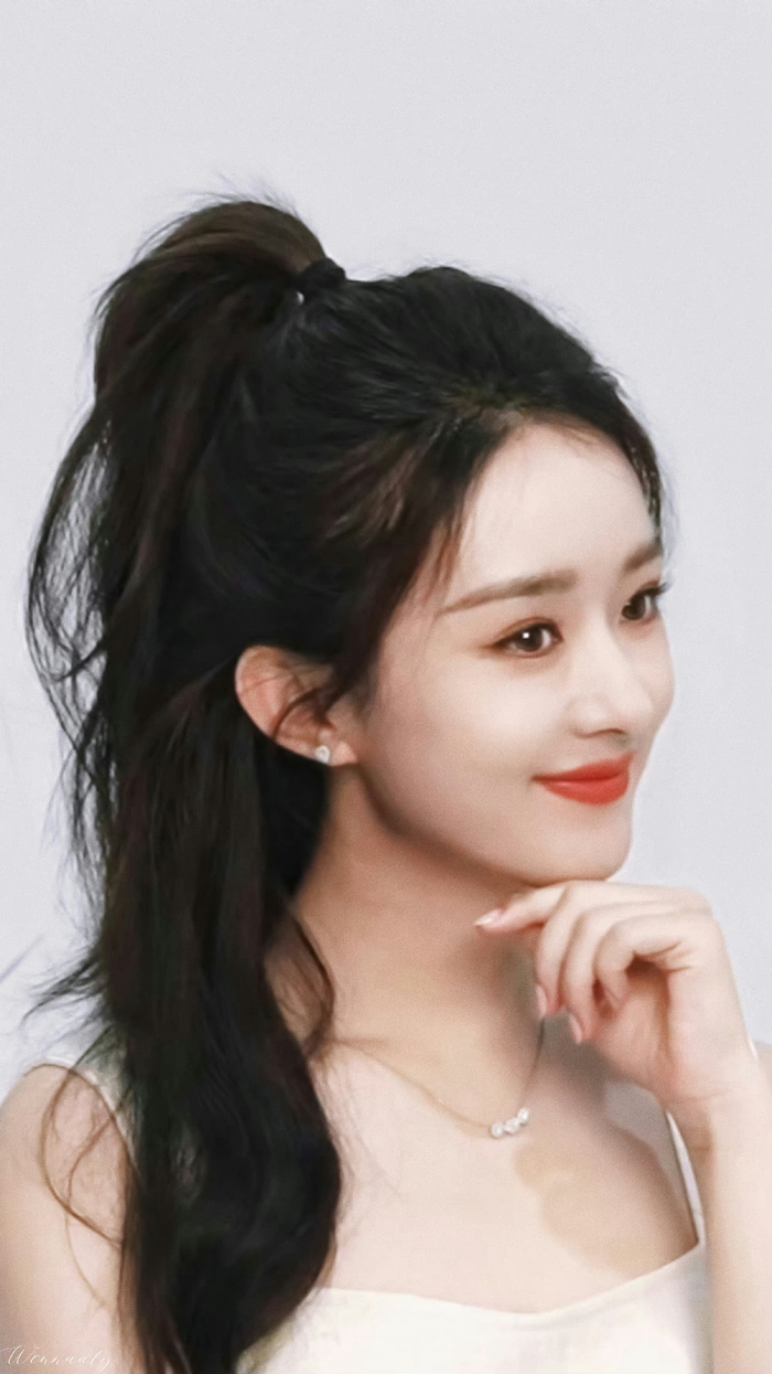 赵丽颖白裙搭配半扎高马尾这状态也太好了吧……|赵丽颖_新浪新闻