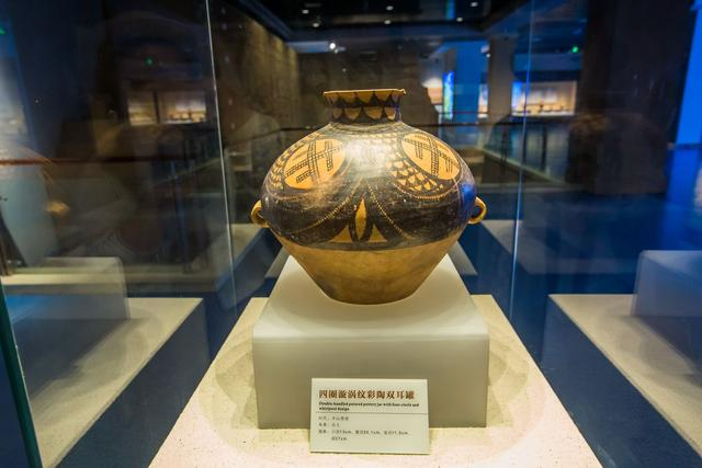 甘肃定西临洮博物馆 ,藏品众多,探秘临洮悠久厚重的文化历史|藏品