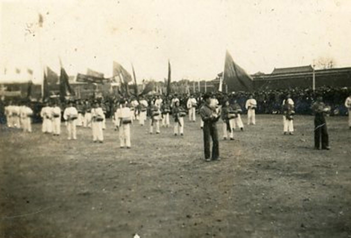 1950年八一建军节。王达理 图