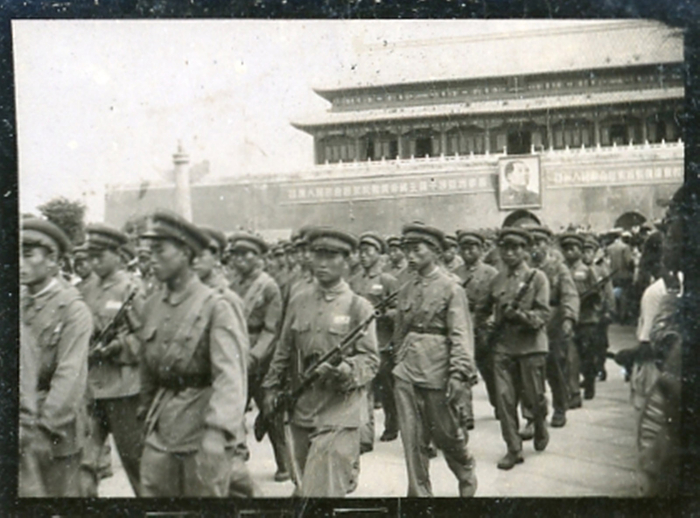 1950年八一建军节。王达理 图