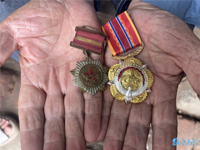 蒋海波风华正茂时我在朝鲜修机场不屈的力量英雄的赞歌寻访抗美援朝