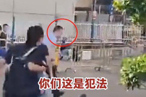 一名欠薪员工却怒斥道：“你欠薪2年不犯法？”