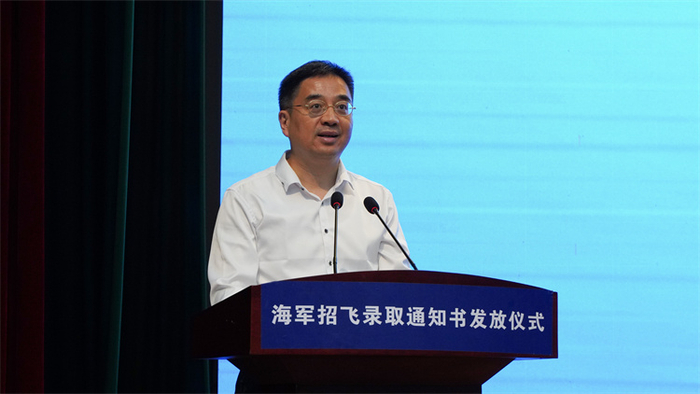 ▲重庆市委教育工委书记、市教委主任刘宴兵