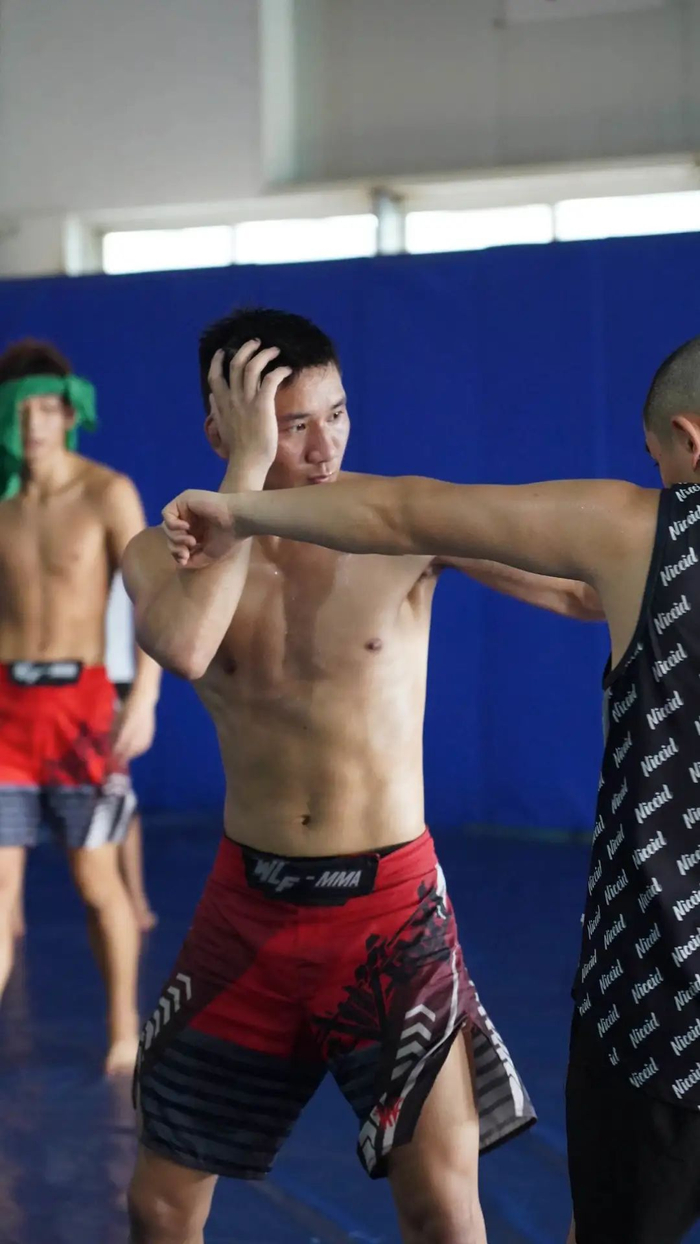 ▲7月10日，阿古拉力在训练。新京报记者徐雪飞摄