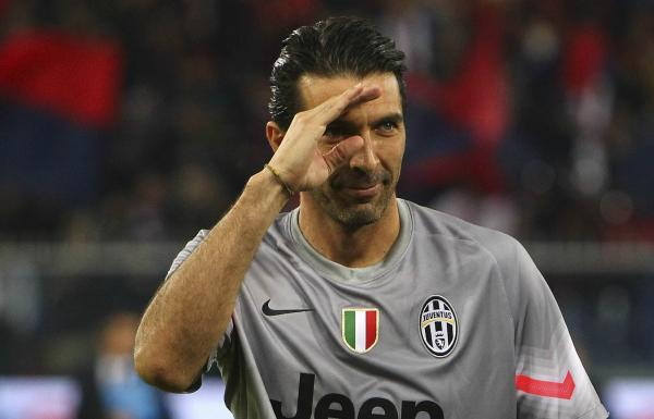 45岁意大利传奇门将布冯宣布退役,结束29年职业生涯|布冯|门将|意大利