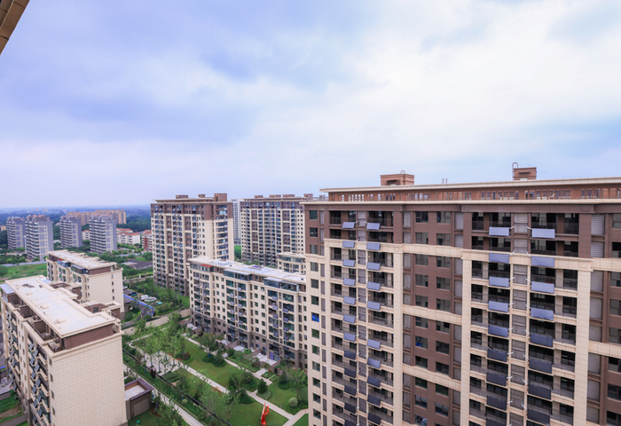 新城控股集团:肥城吾悦华府第四批次品质交付,幸福起航!