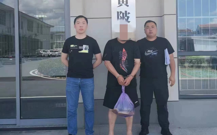 叶某贵被公安机关抓获。湖北警方供图