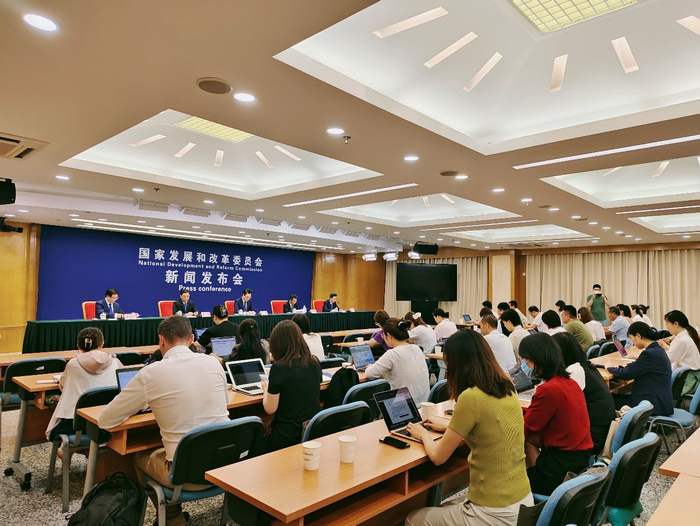 政策效果不断显现 发改委等多部门详解如何打好宏观政策“组合拳”__财经头条__新浪财经
