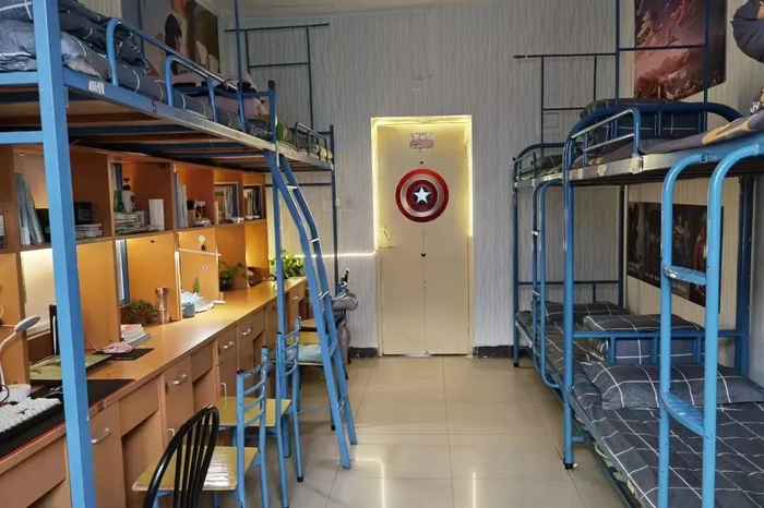 国内专科院校宿舍素颜照曝光,你被哪所录取?