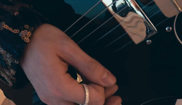 丨@小鬼-王琳凯 《good life》mv 预告发布!